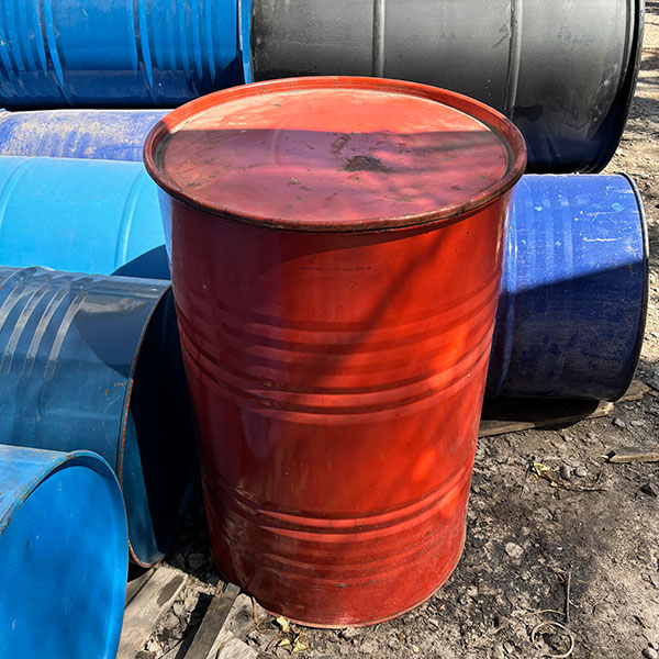tambor metálico 208 litros